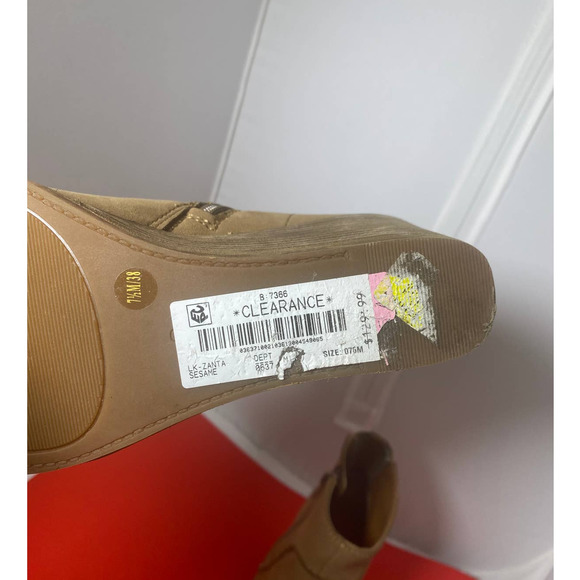 Lucky Brand Booties Tan Suede Side Zip High Wedge Heel Ankle size 7.5 M NWT - Picture 6 of 10